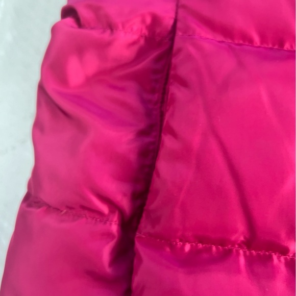 J CREW factory Down Filled  Puffer Vest in Size Medium Fuchsia Pink - Picture 2 of 11